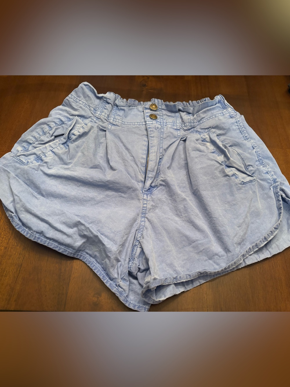 Sz M Blue Free People Rowan Pleated Chino Shorts front pleating relaxed fit